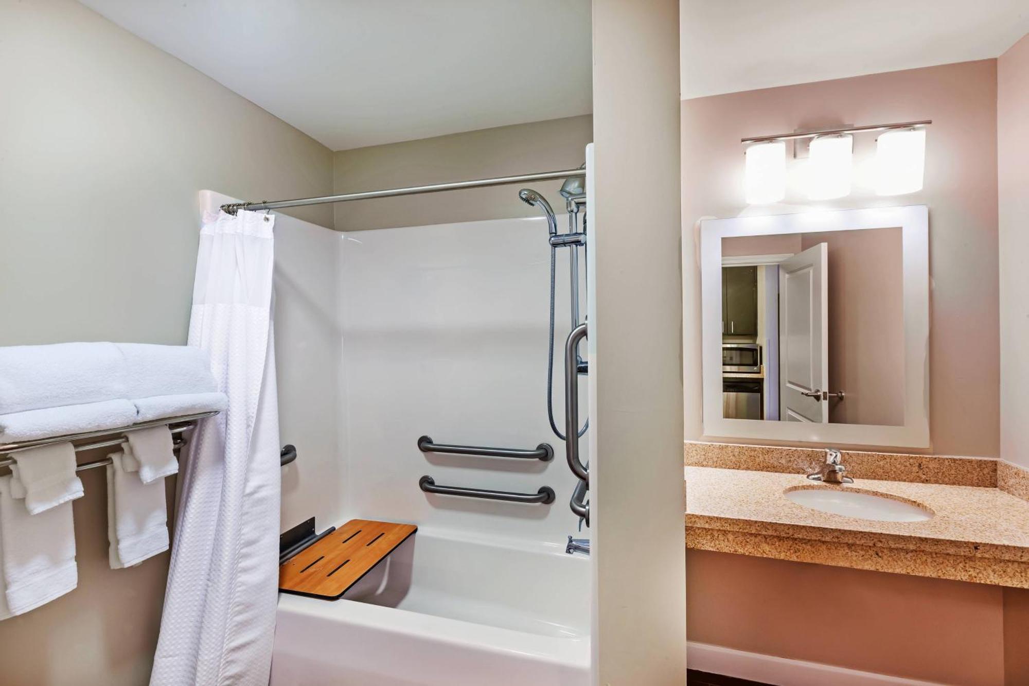 Towneplace Suites By Marriott Tulsa North/Owasso Exterior photo